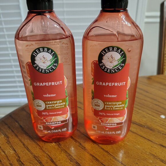 Two Never Used Herbal Essences Grapefruit Shampoo - Picture 1 of 4